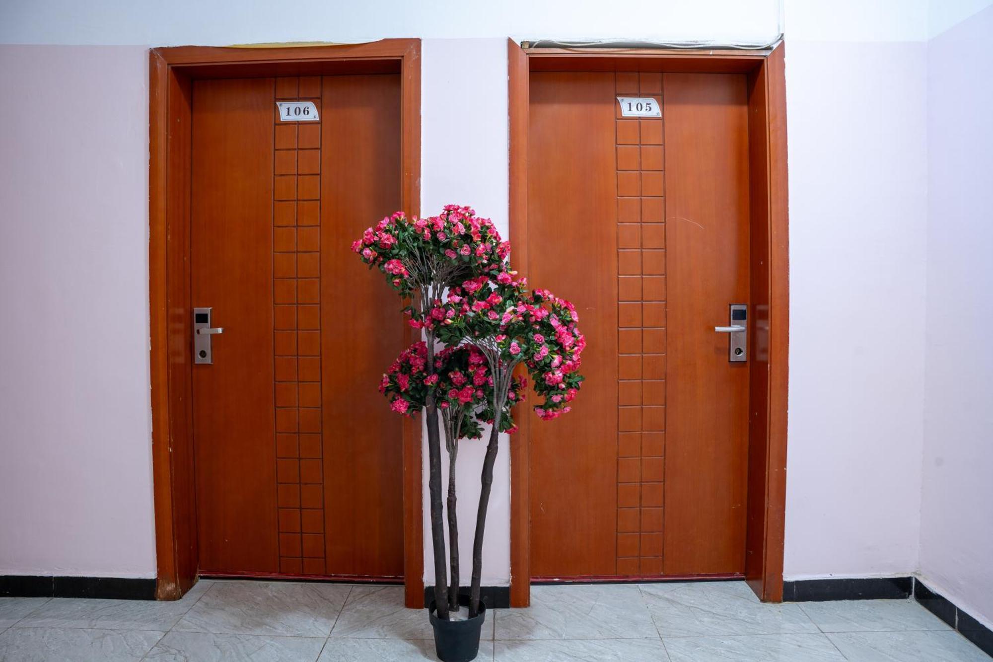 Comfort Hotel Djibouti City Bagian luar foto